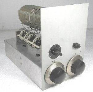 antennatunerlink-coupledhomebrew1 Front view of homebrew link coupled antenna matcher