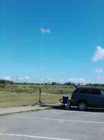 Vertical Dipole Side View