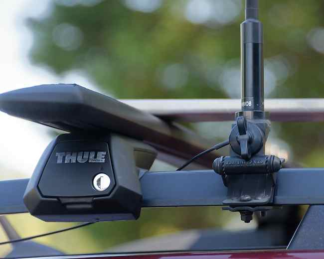 Diamond NMO mount hear Thule crossbars